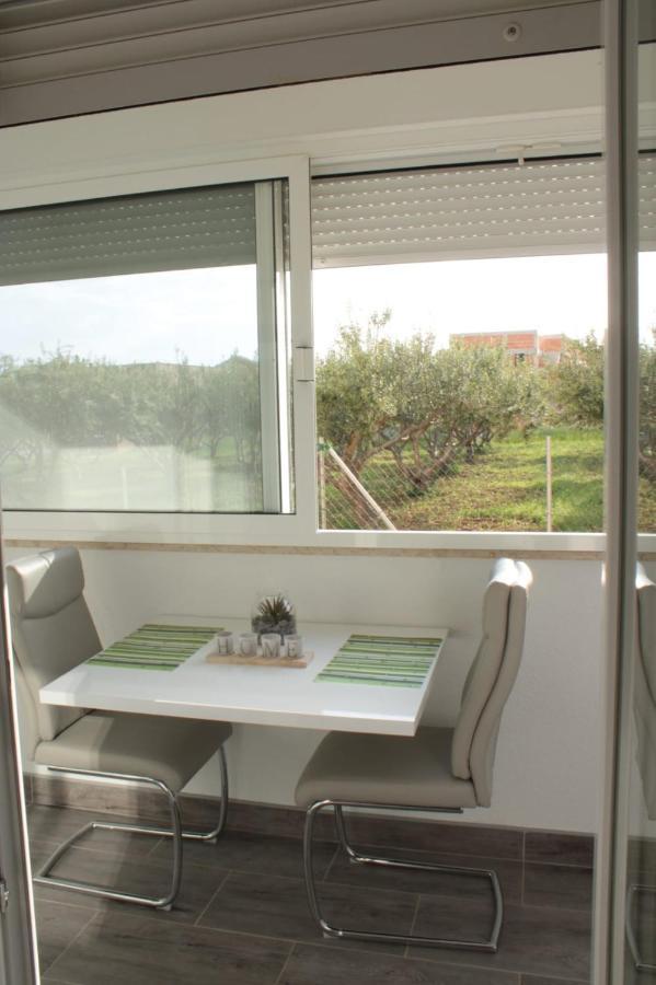 Mihaela Studio Apartmans 150M Near The Beach Kaštela Exterior foto